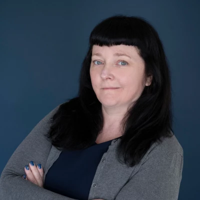 Jennifer_Edwards
