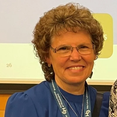 Maureen_McMaster