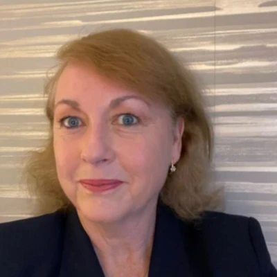 Jan_Hewett