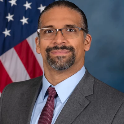 Elbert_Caravaca