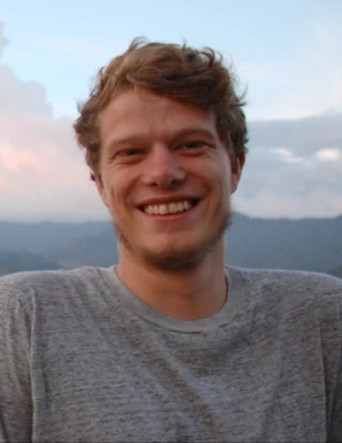 Dominik_Stolzenburg