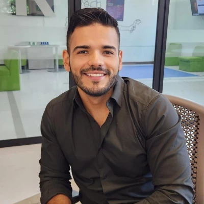 Diego E._Navarro-Lopez