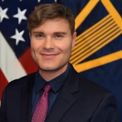 Scott_Bauer