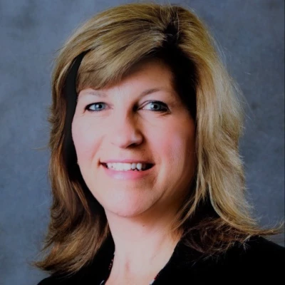 Debbie_Davis