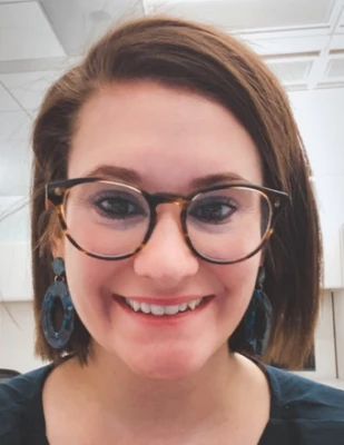 Erin_Lynch