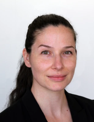 Eszter_Boros