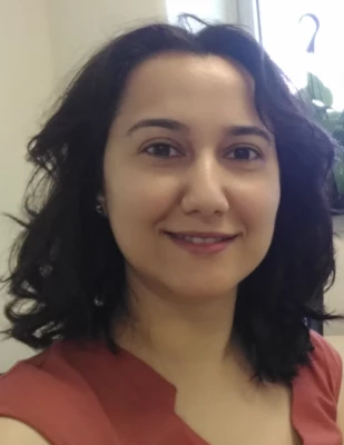 Arzu_Uyar