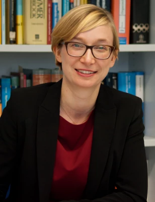 Laura_Hartmann