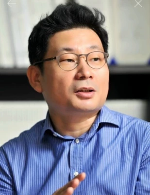 Kwang_Lee