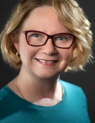 Jennifer_Van Eyk