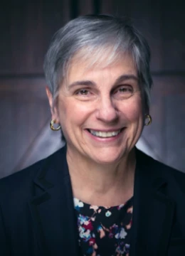Paula_Hogan