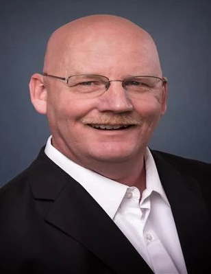 Kirk_Holmes