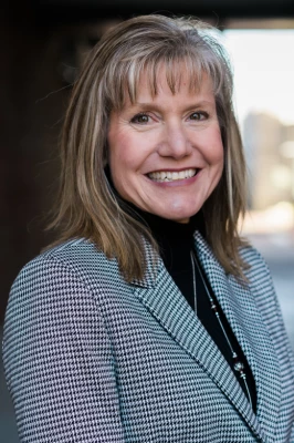 Dr. Kelly_Powell-Smith