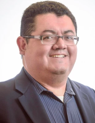 Carlos_Calderon