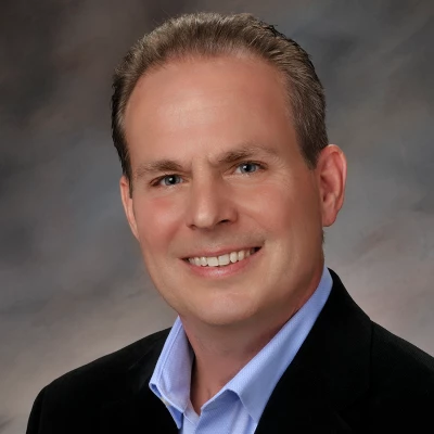 Christopher_Lynch