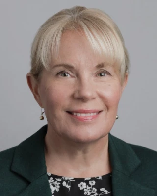 Christine_Chizek