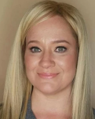 Carolyn_Dixon
