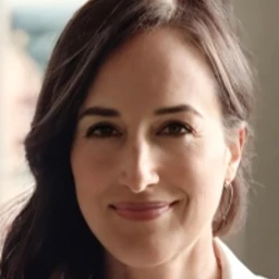 Amber_Farkas