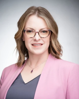 Lora_Vaughn