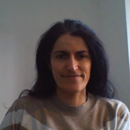 Estelle_Darnon