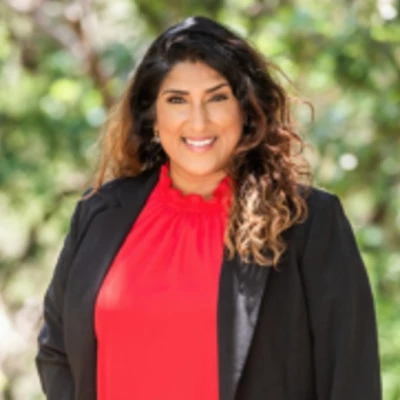 Navrina_Singh
