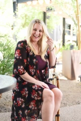 Sara  Straw profile image