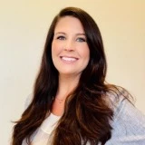 Lindsay Allen profile image